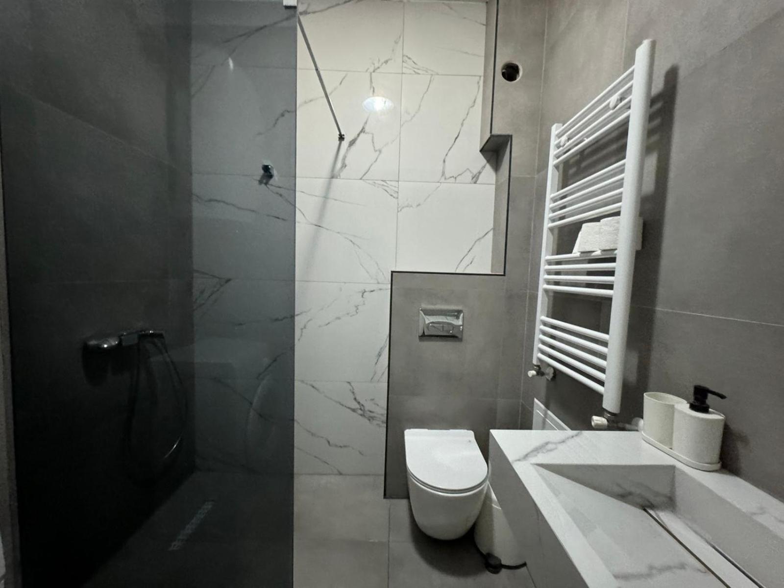 Gigi Apartment By Eluxory Σκόπια Εξωτερικό φωτογραφία